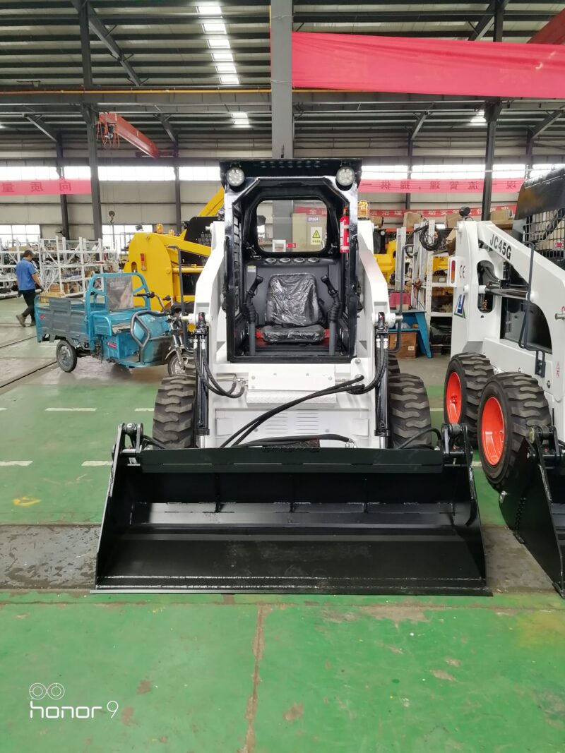 CPCD30 orange with cabin