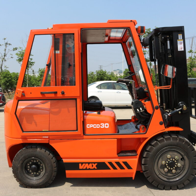 CPCD30 orange with cabin